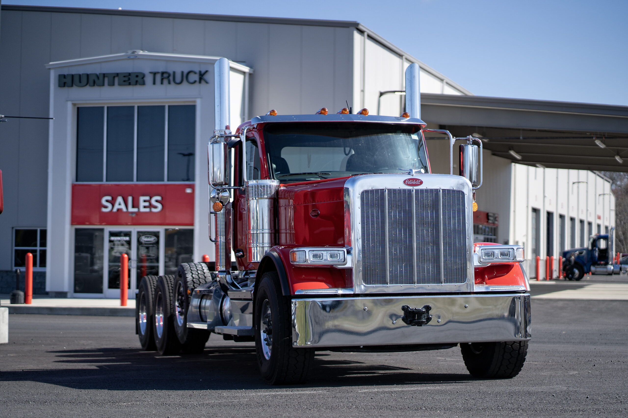 Hunter Truck - Scranton a Peterbilt Dealer